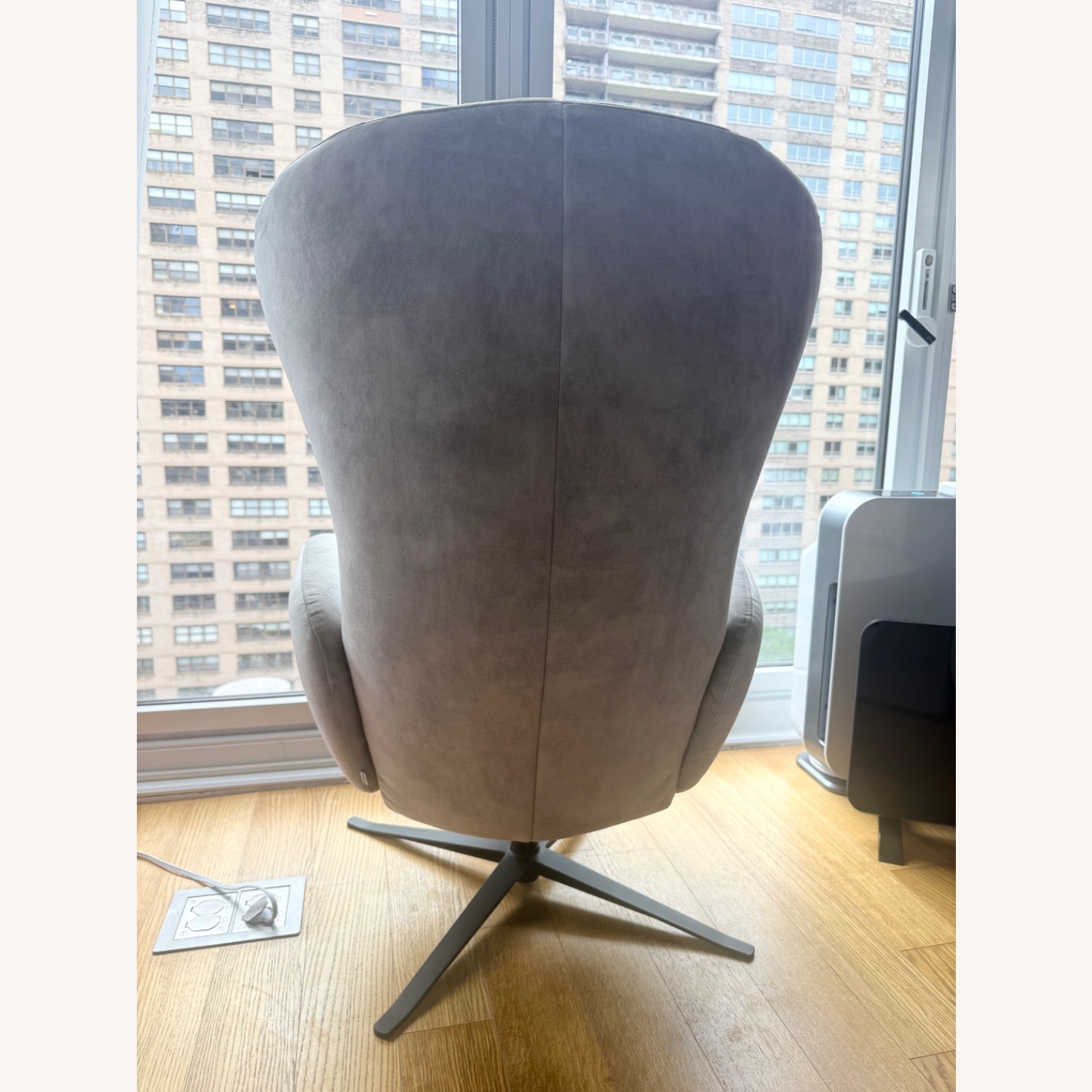 BoConcept Tilburg Recliner - Gray, Pristine - image-8