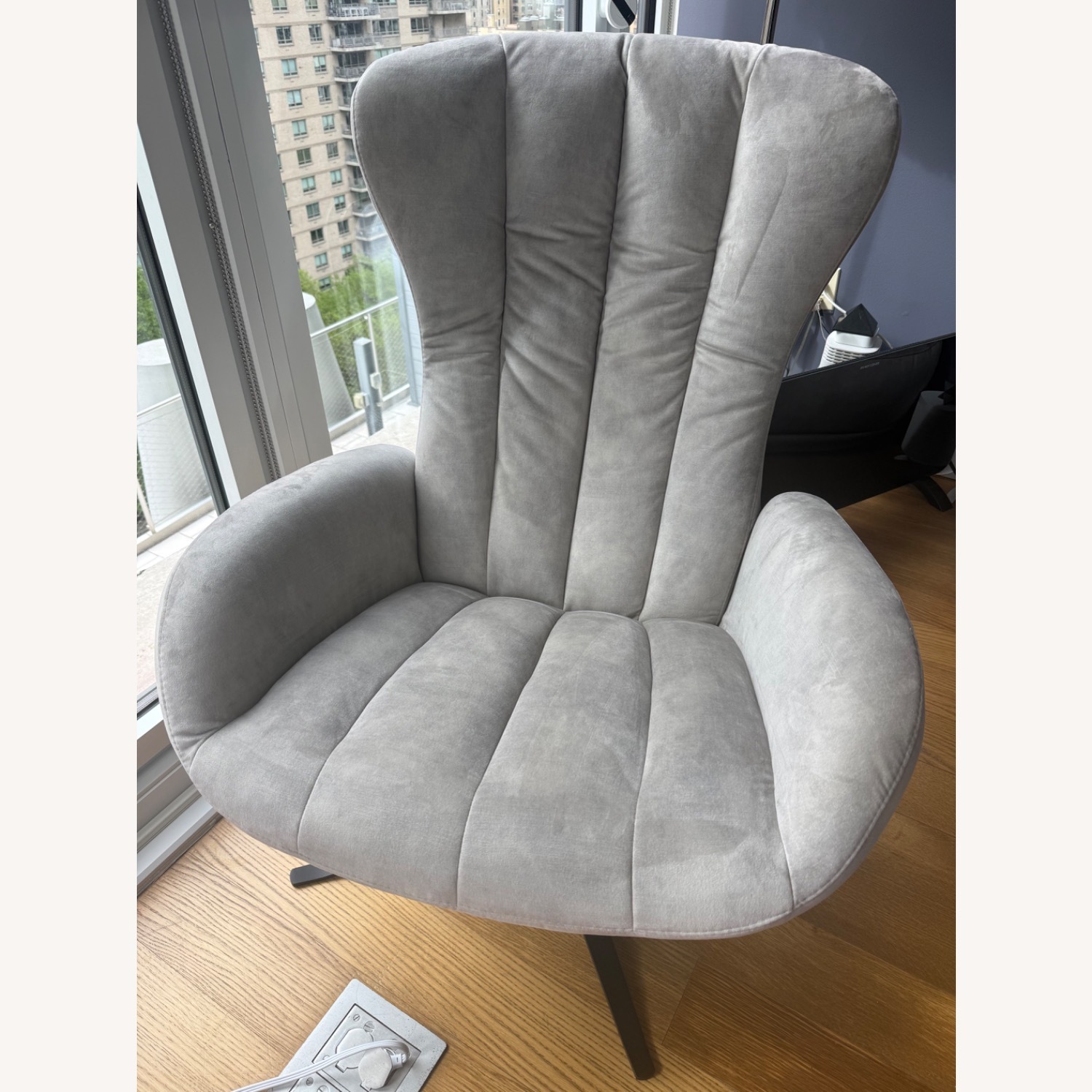 BoConcept Tilburg Recliner - Gray, Pristine - image-5