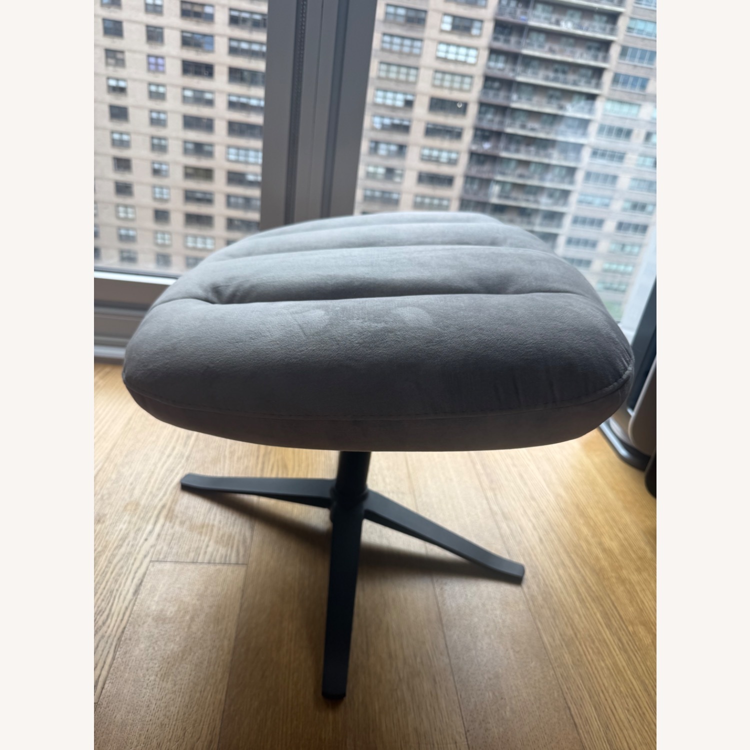 BoConcept Tilburg Light Gray Fabric Ottoman - image-4