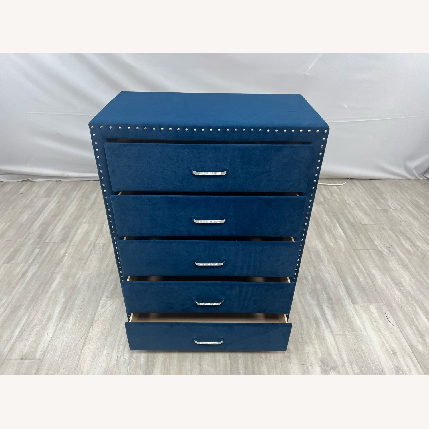 Coaster Furniture Melody 5-Drawer Bedroom Chest  - image-8