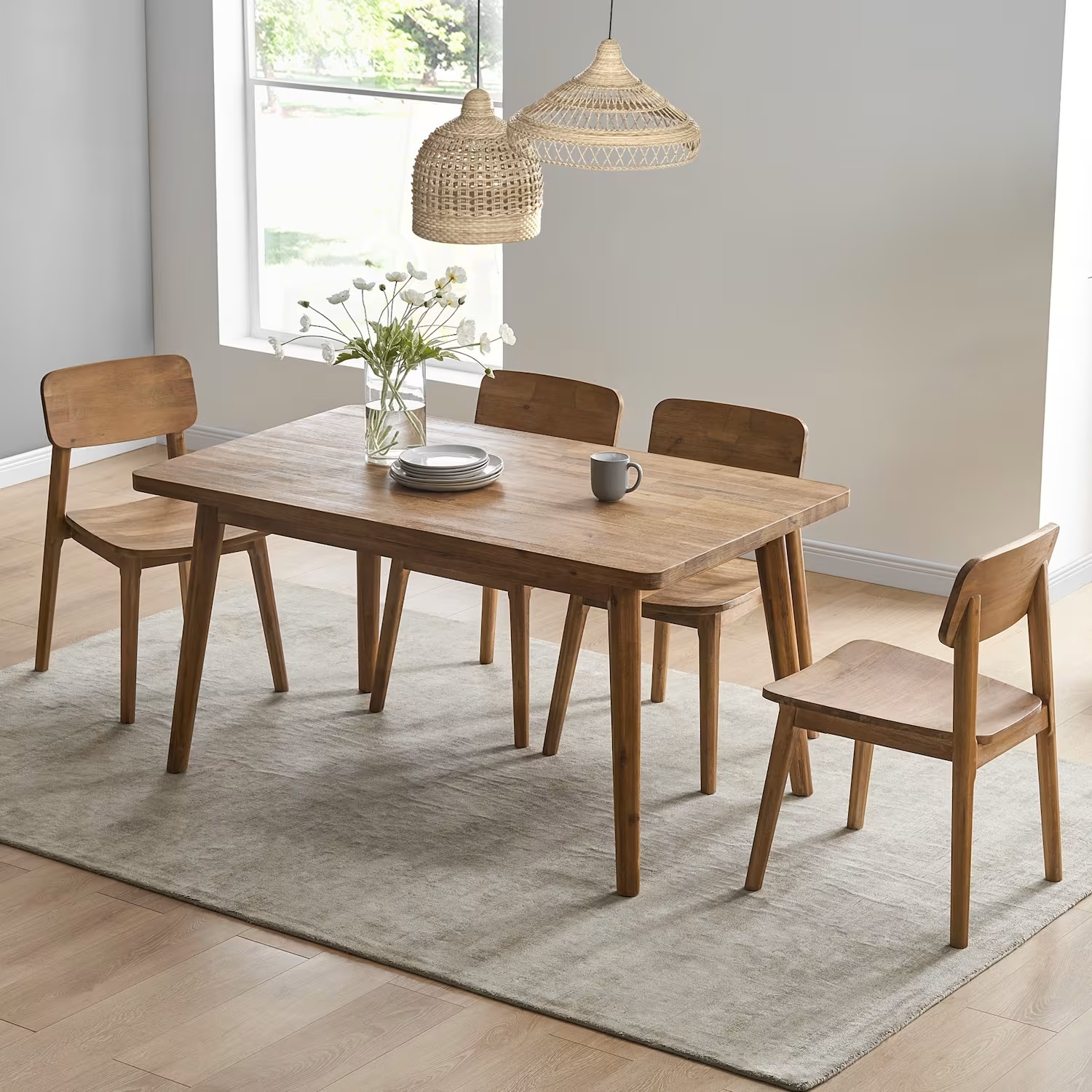 Castlery Dining Room Table & Chairs w Bench - image-4