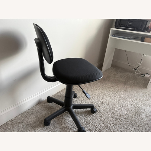 Used Dorm Task Chair Black for sale on AptDeco