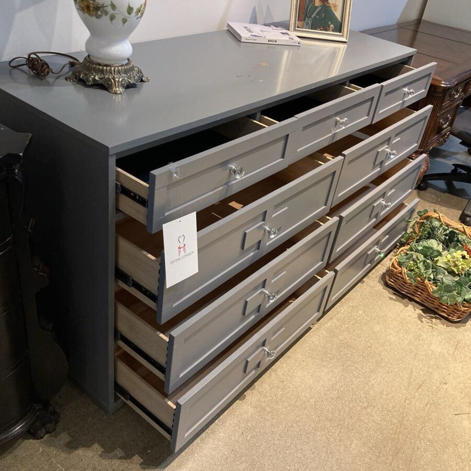 Contemporary 9-Drawer Dresser - image-7