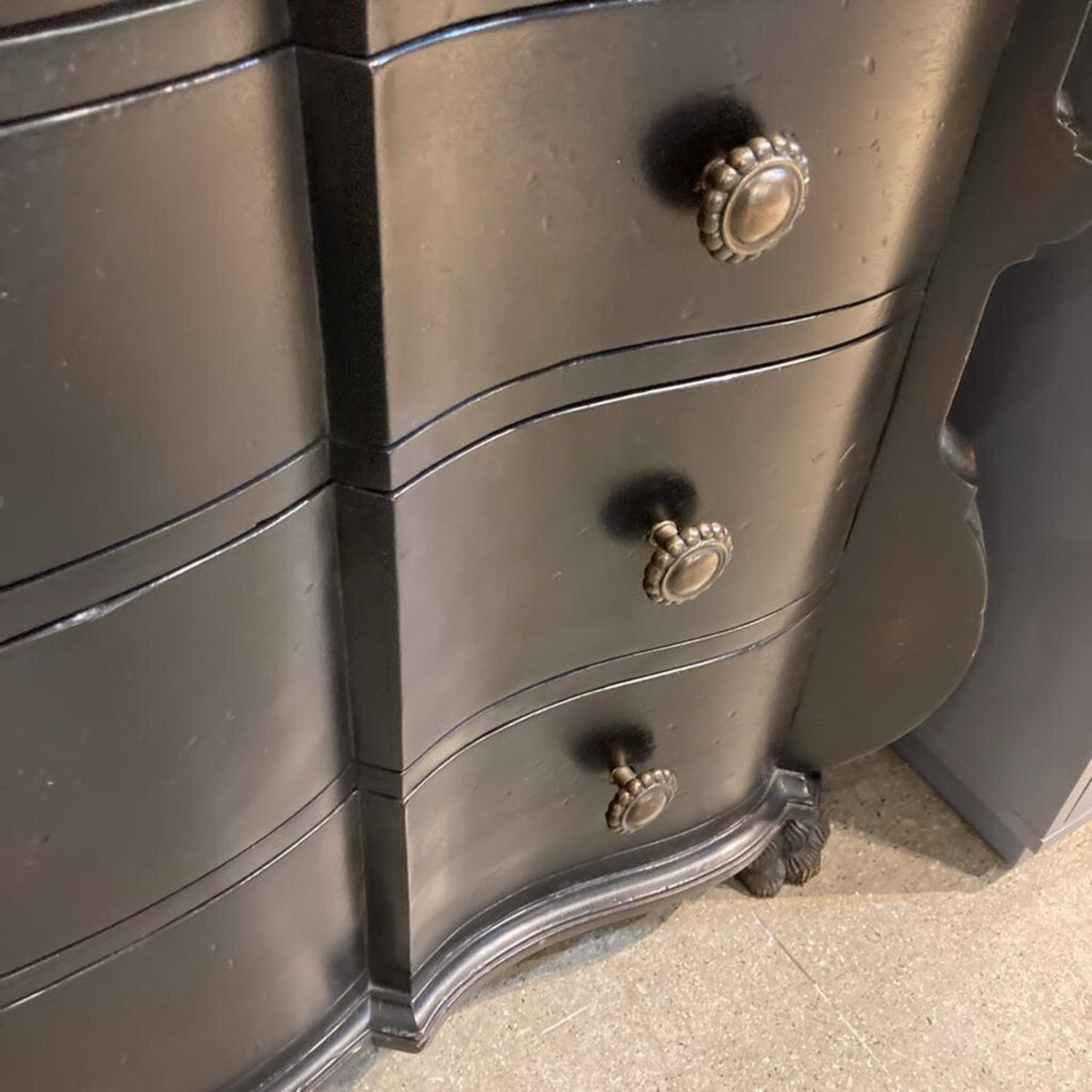 Hickory Chair Distressed Paw Foot 4-Drawer Dresser - image-5