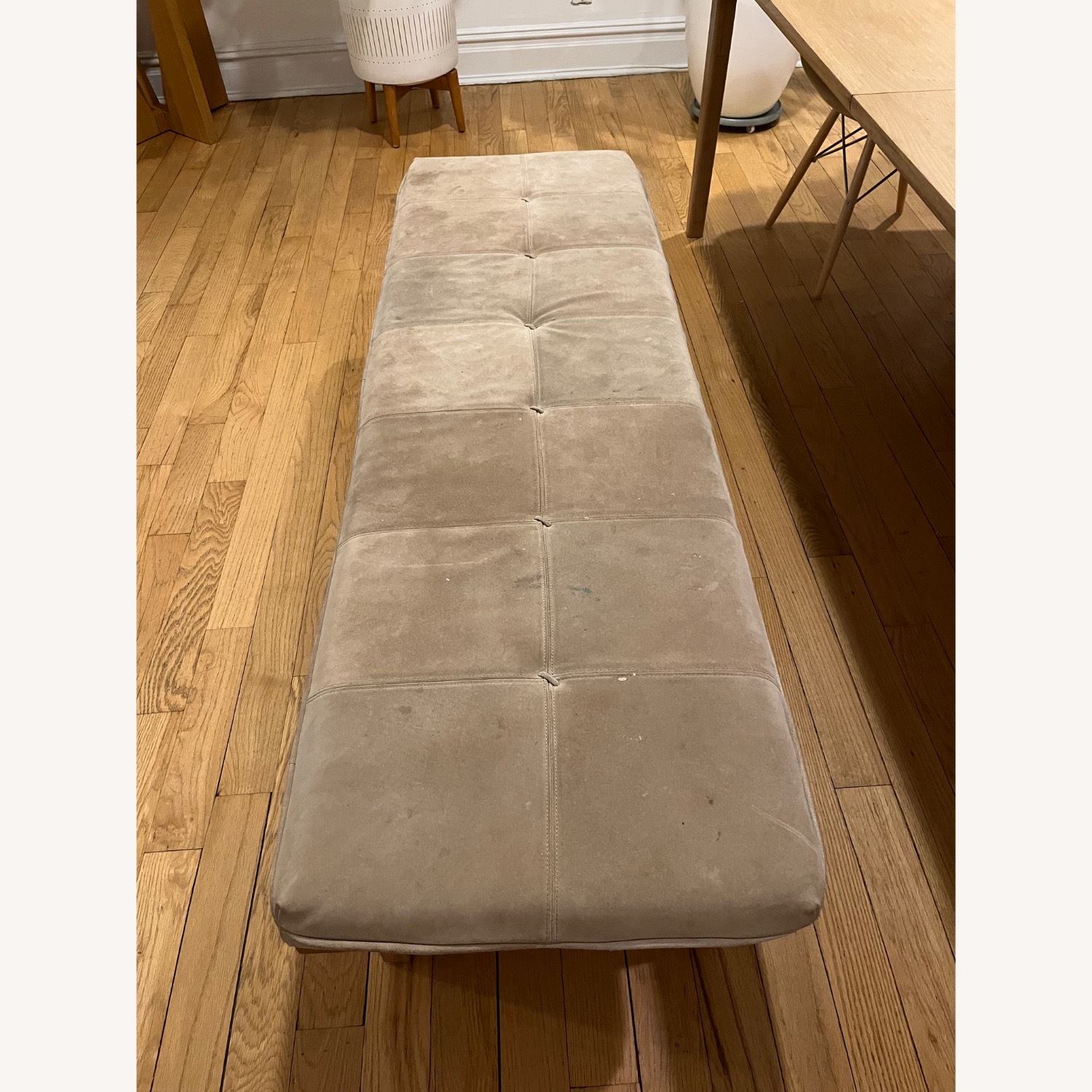 Article Extending Dining Table + 2 Benches - image-9