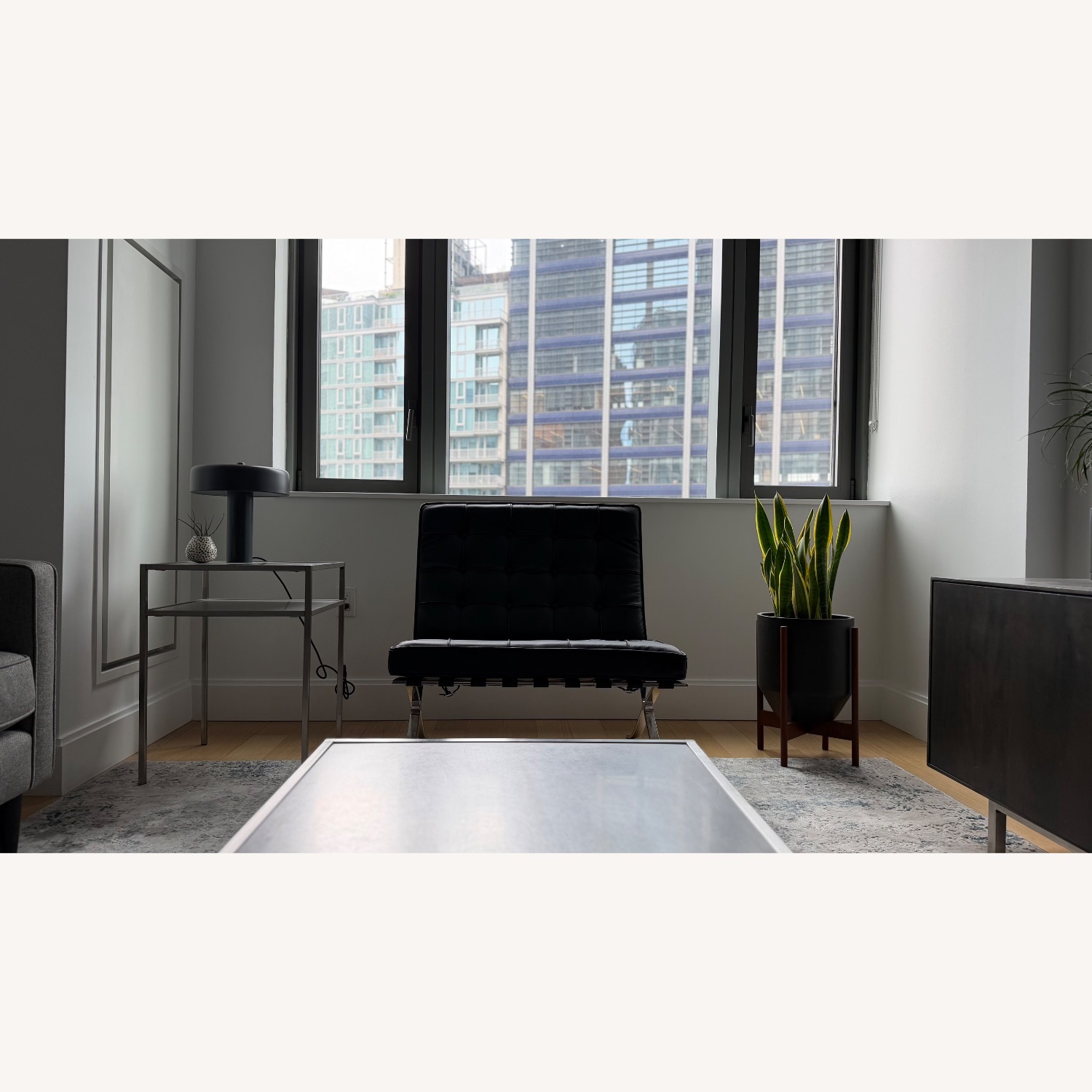 Knoll Black Barcelona Chair Replica - image-10