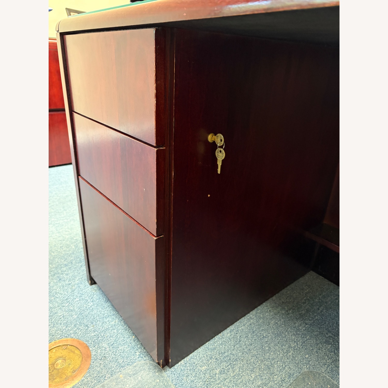 Paoli Office Furniture Wood Executive Desk - image-4