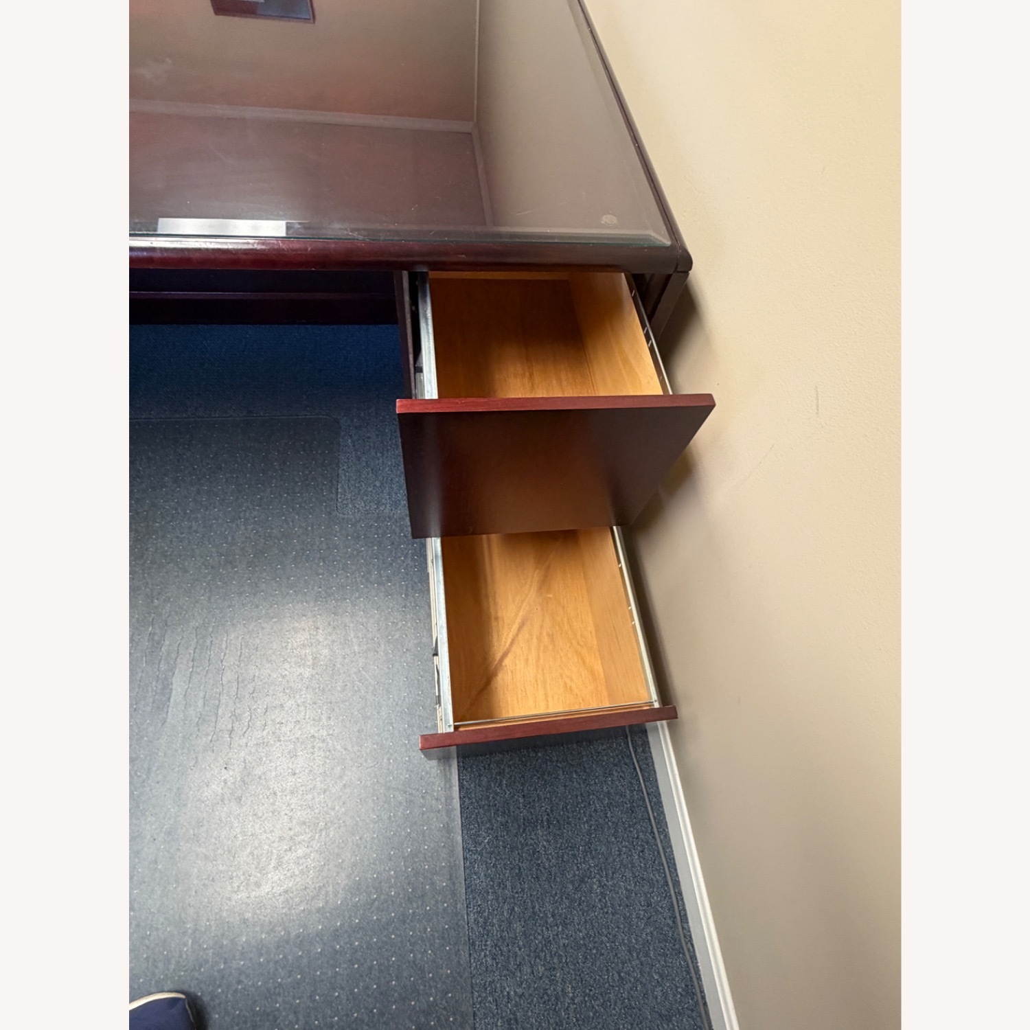 Paoli Office Furniture Wood Executive Desk - image-6