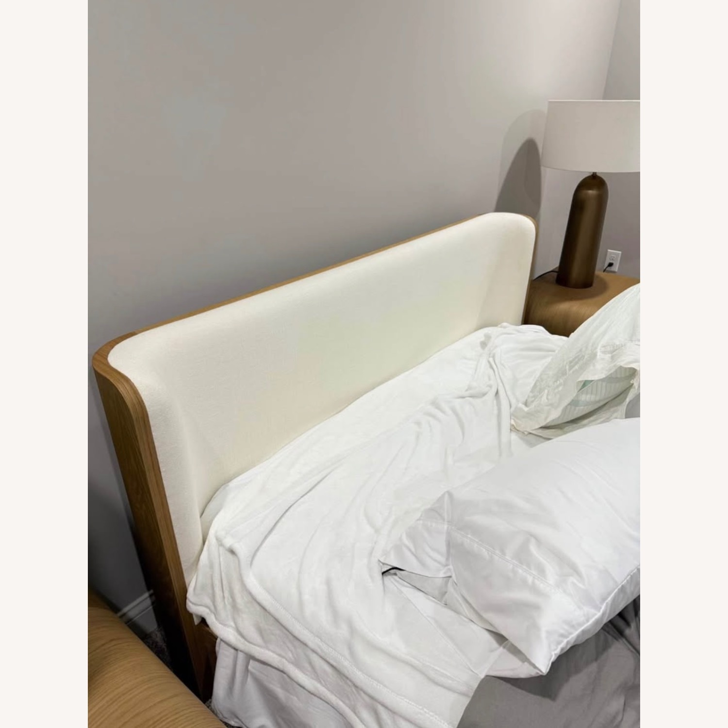 Restoration Hardware Olin Platform Bed - image-3