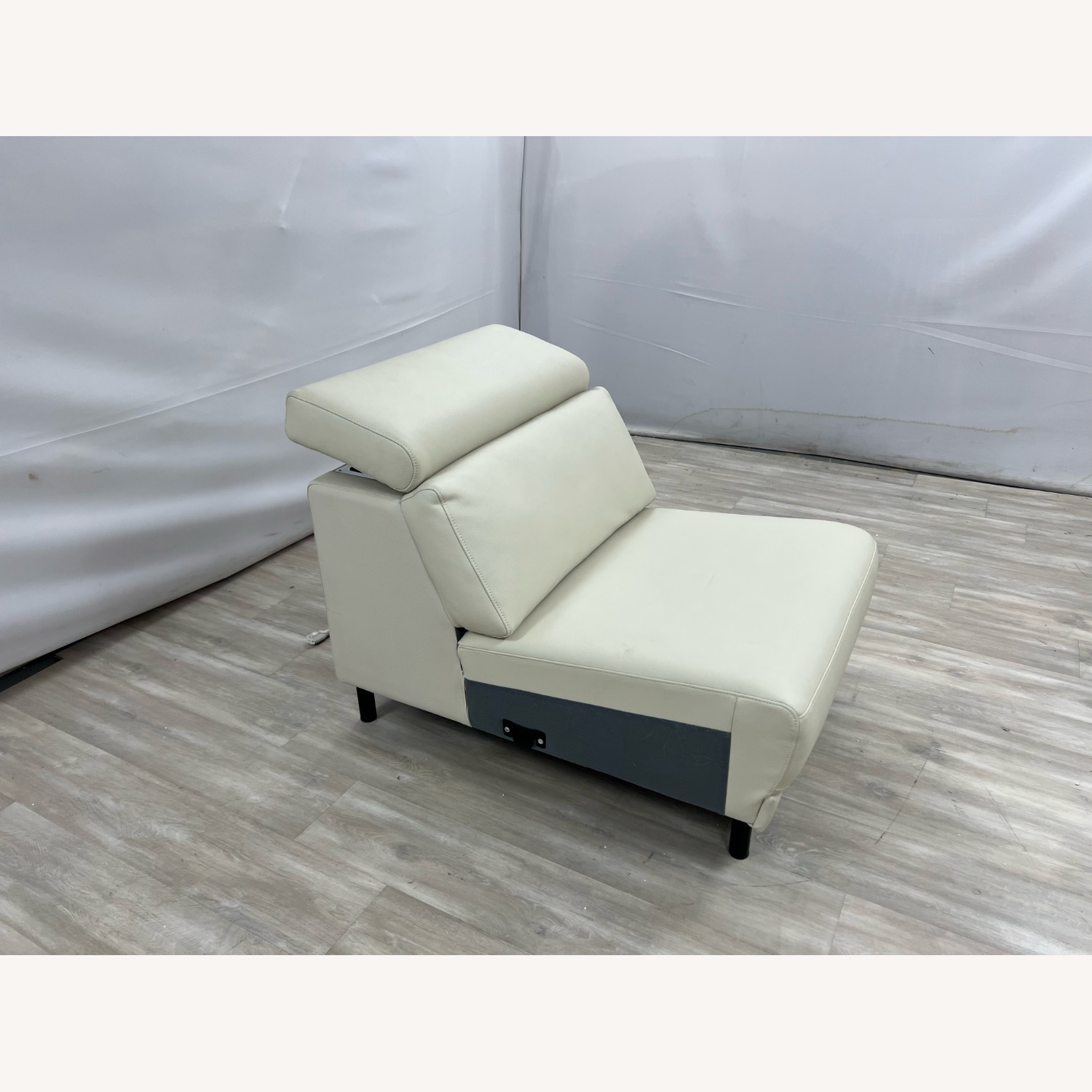 Latitude Run Alwin Modular - Armless Chair - image-3