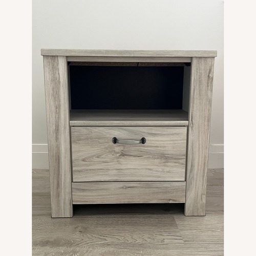 Used Ashley Furniture Nightstand with 1 Drawer for sale on AptDeco