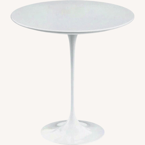 Used Knoll Saarinen White Side Tables Pair for sale on AptDeco