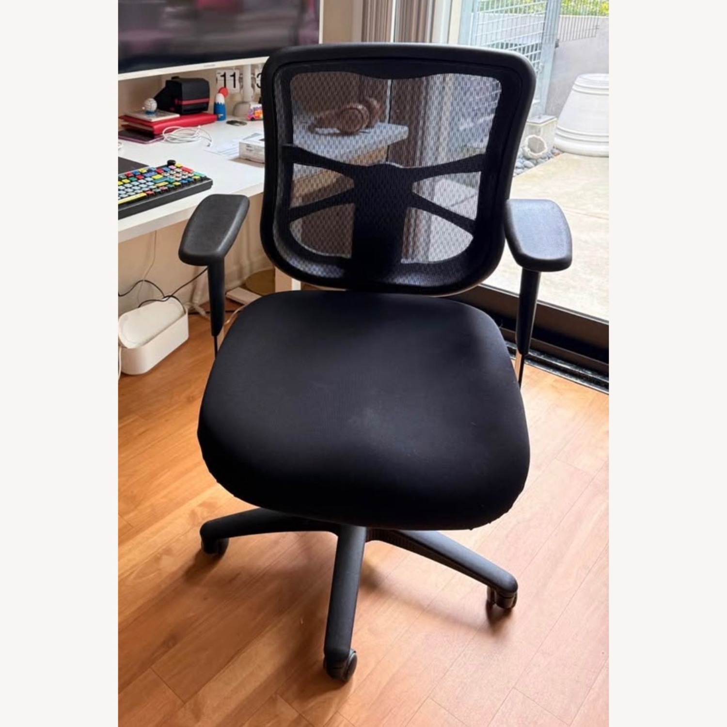 Black Office Chair - image-1
