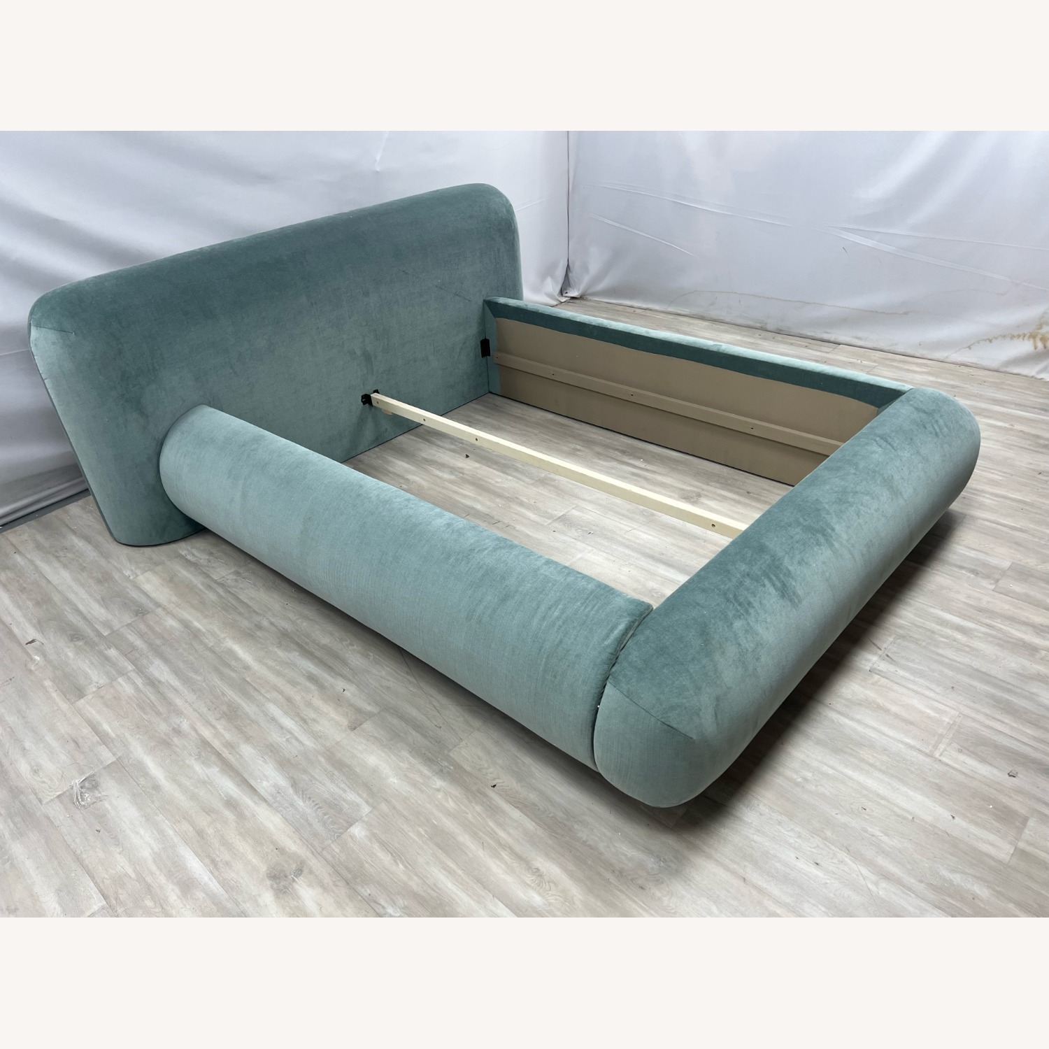 Lulu & Georgia Penley Rounded Full Platform Bed - image-3