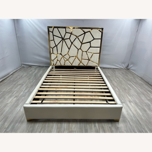 Used Mercer41 Upholstered Metal Platform Queen Bed for sale on AptDeco