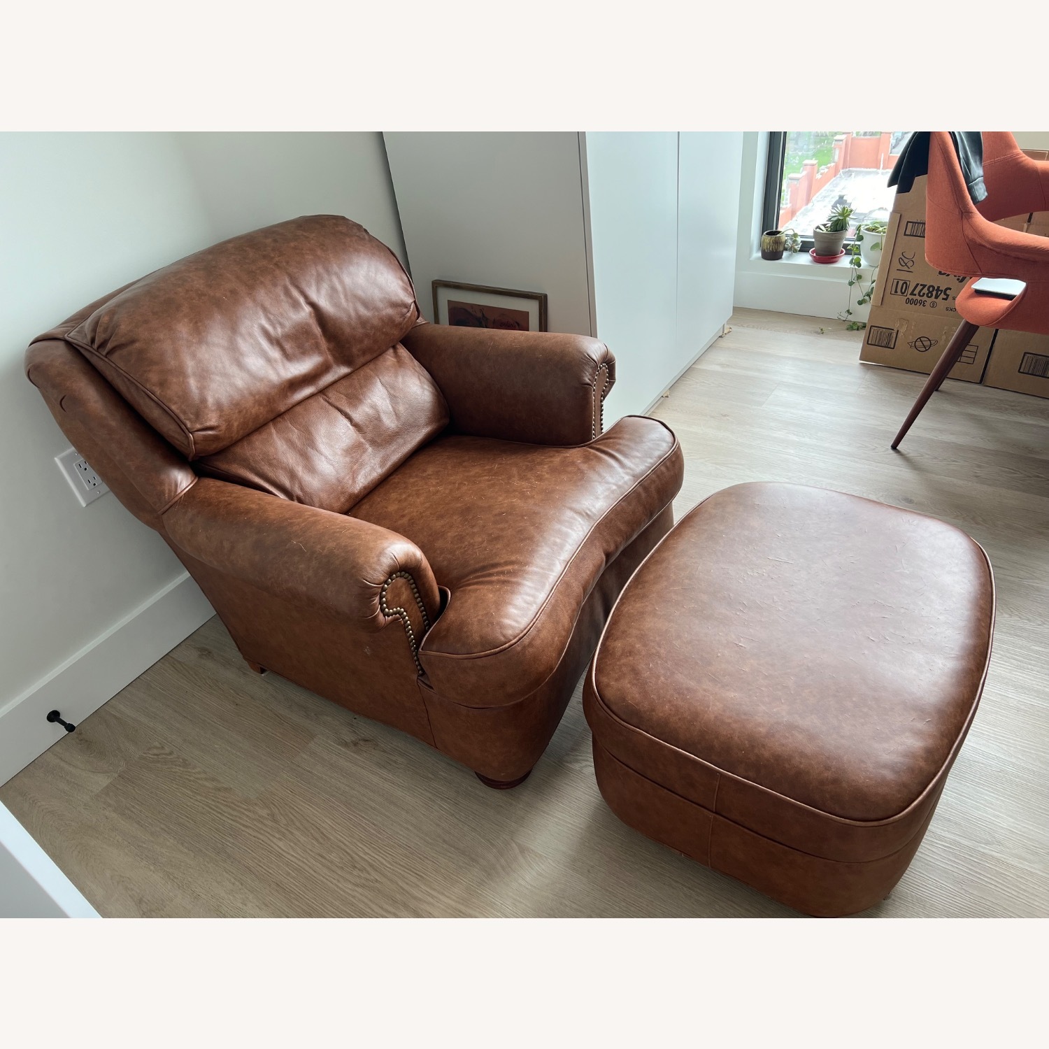 Vintage/Antique Finds Dark Brown Leather Armchair - image-2