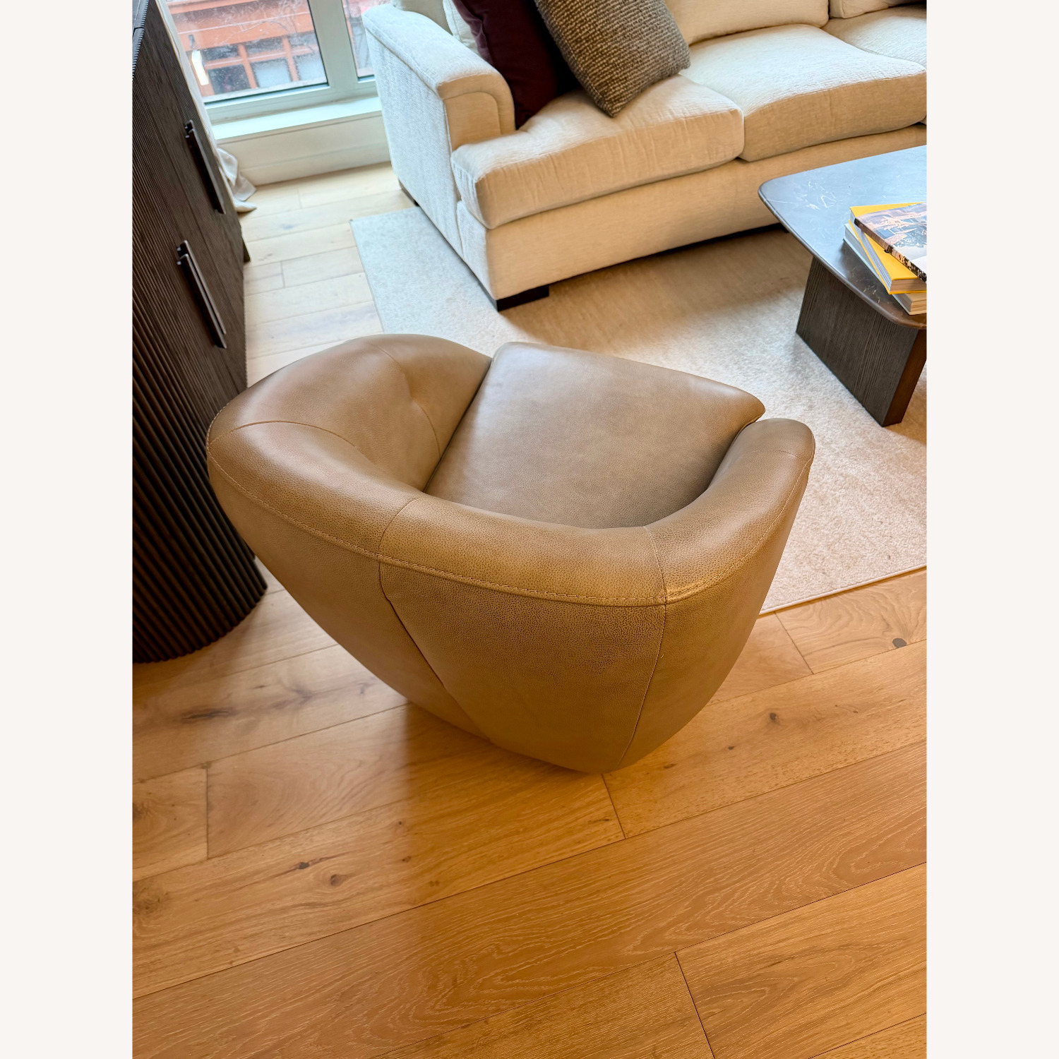 Flexsteel Wade Taupe Leather Swivel Barrel Chair - image-4