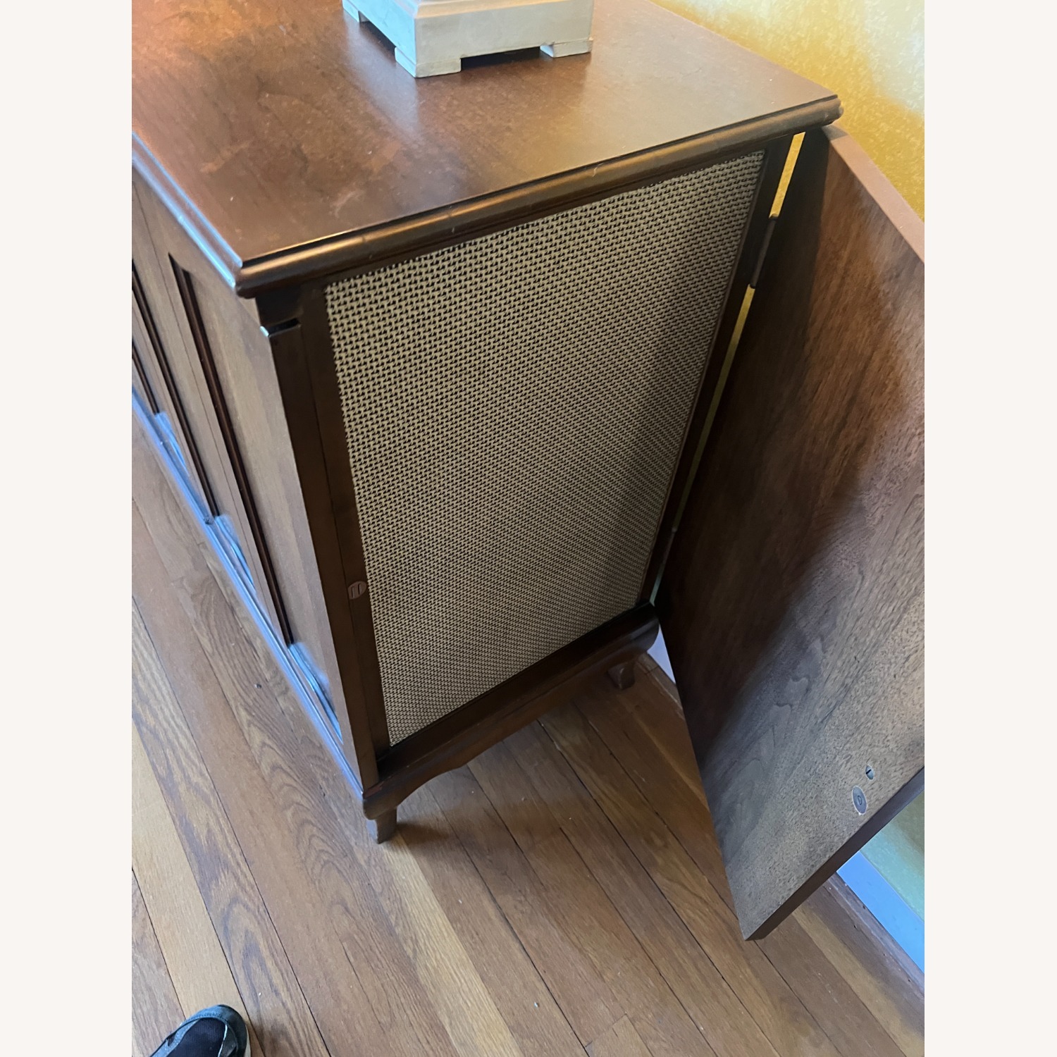 Vintage/Antique Finds Dark Brown  Media Storage - image-5