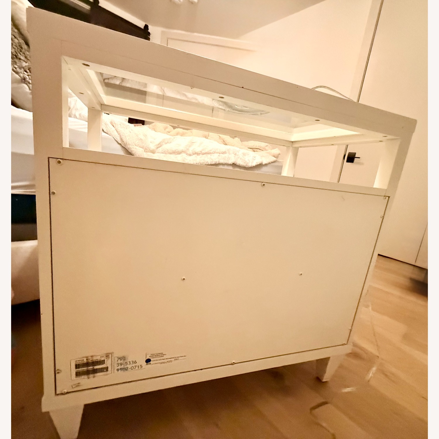 Ethan Allen Heston White Nightstand - Pair - image-4