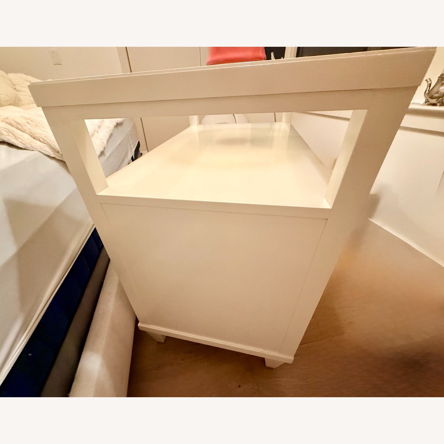 Ethan Allen Heston White Nightstand - Pair - image-5