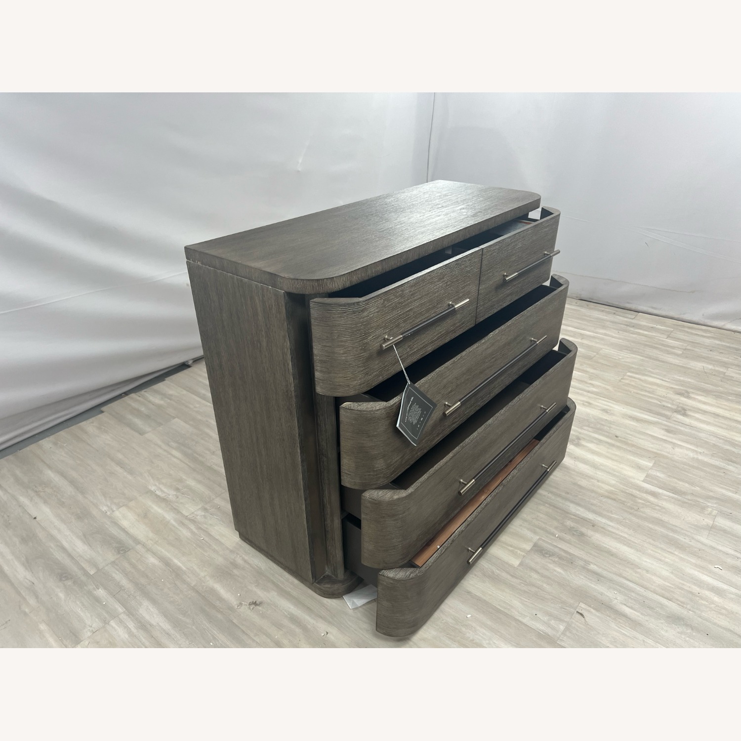 Hooker Furniture Modern Mood Bachelors Chest - image-6