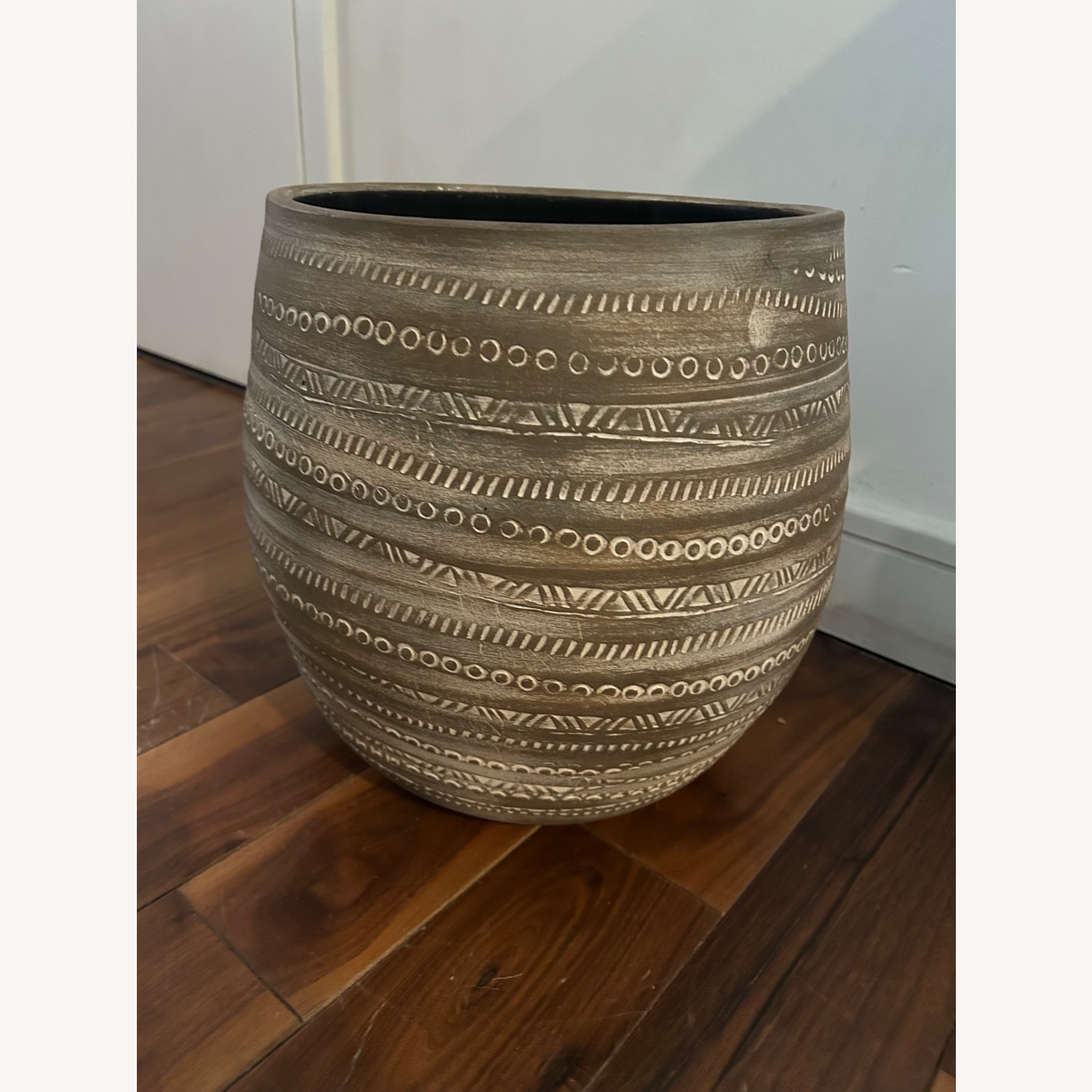 Light Grey Planter With Pattern Detail  - image-1