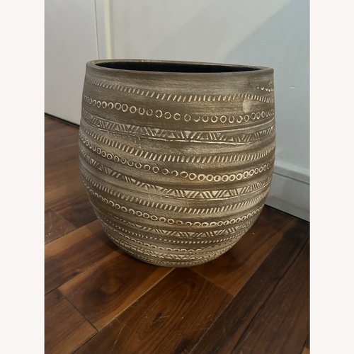 Used Light Grey Planter With Pattern Detail  for sale on AptDeco