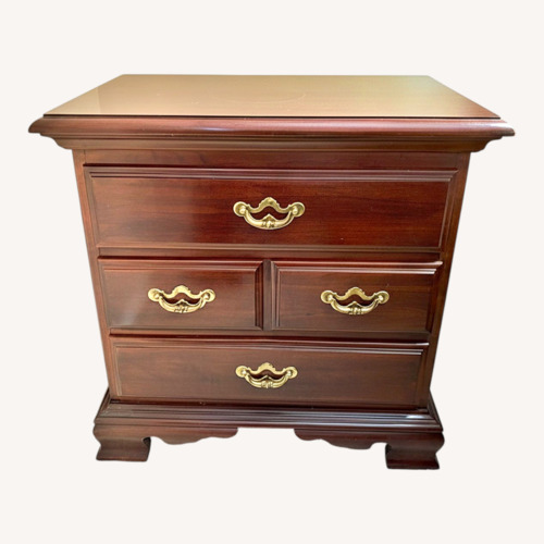 Used Thomasville Furniture Industries Nightstand for sale on AptDeco
