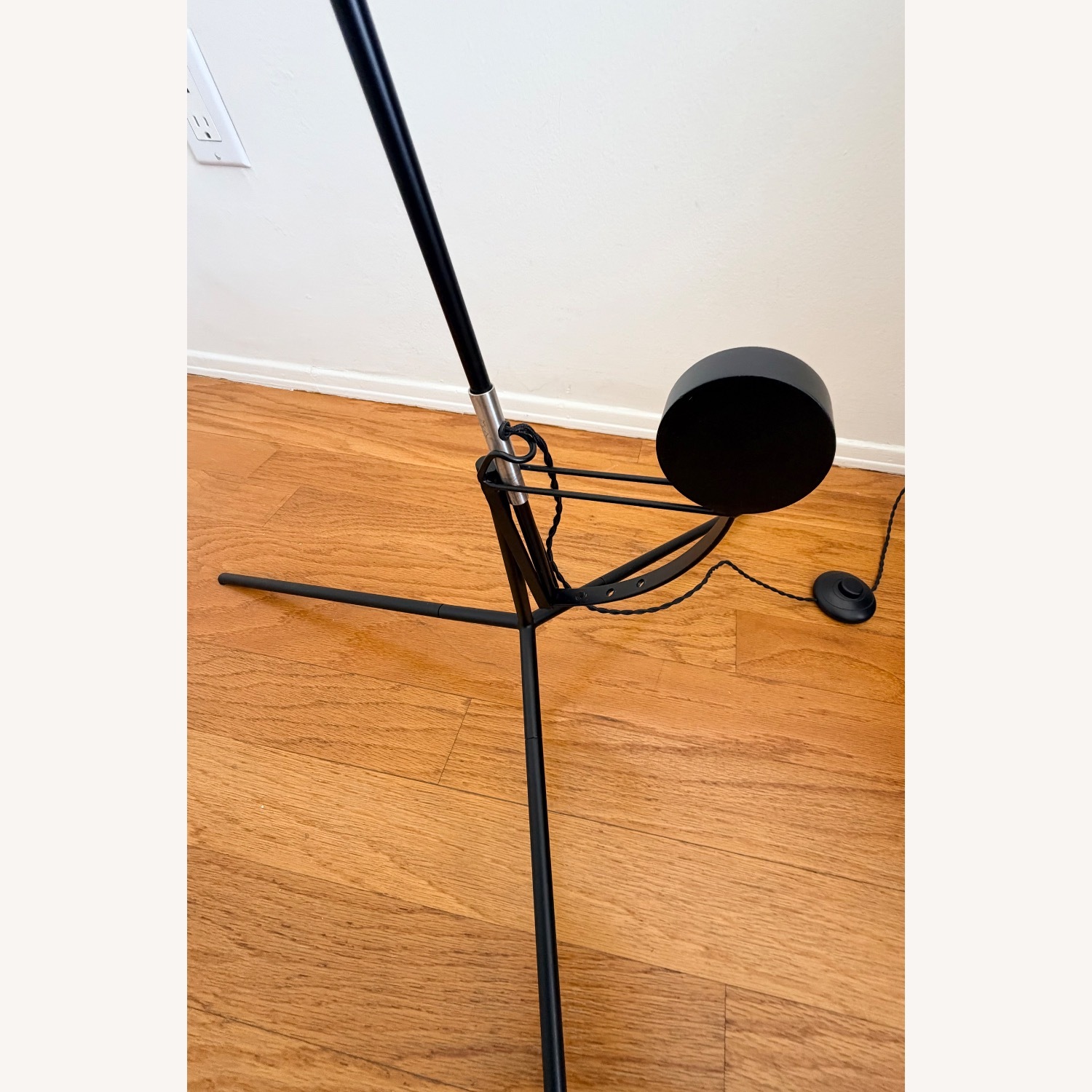 Mantis Bs1 Black Stainless Steel Floor Lamp - image-6