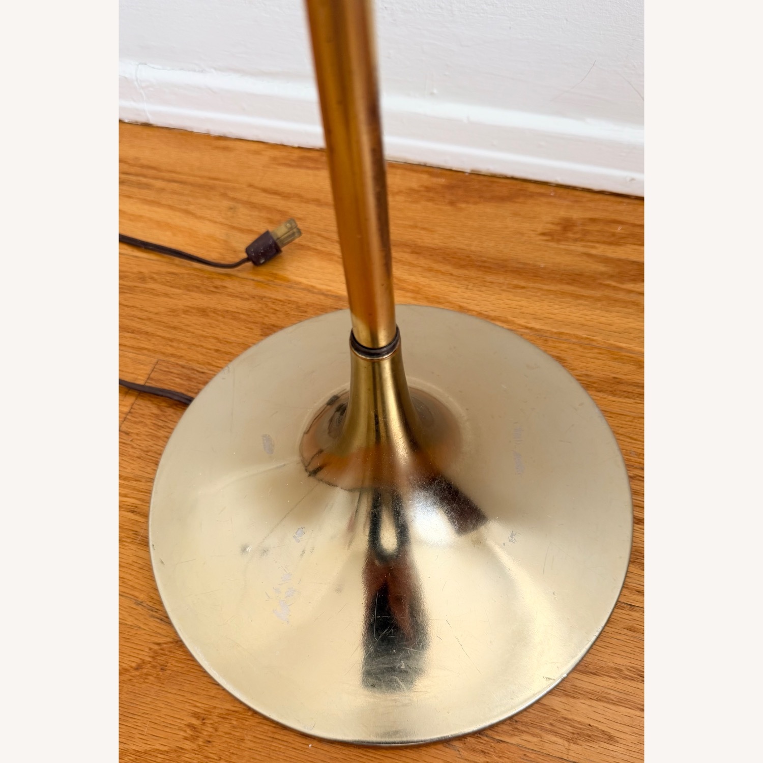 Vintage/Antique Gold Brass Floor Lamp - image-5