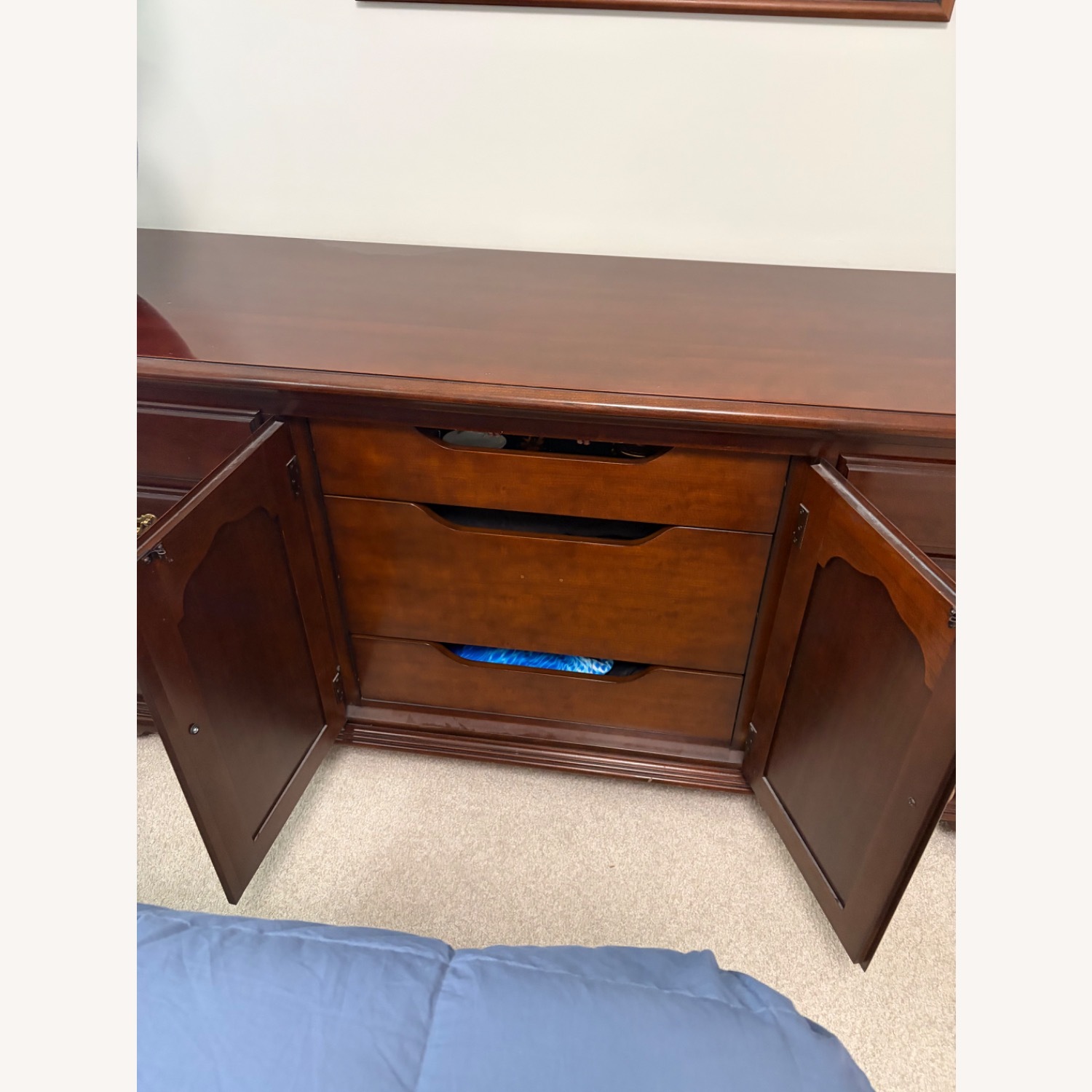 Thomasville Furniture Industries Dresser - image-4