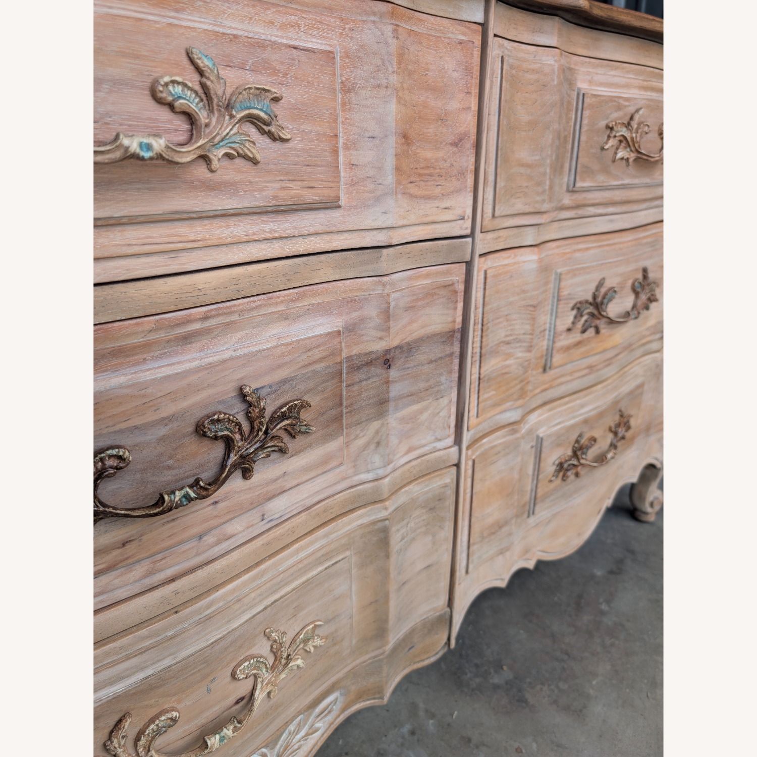 Thomasville Furniture Industries 9 Drawer Natural Dresser - image-14
