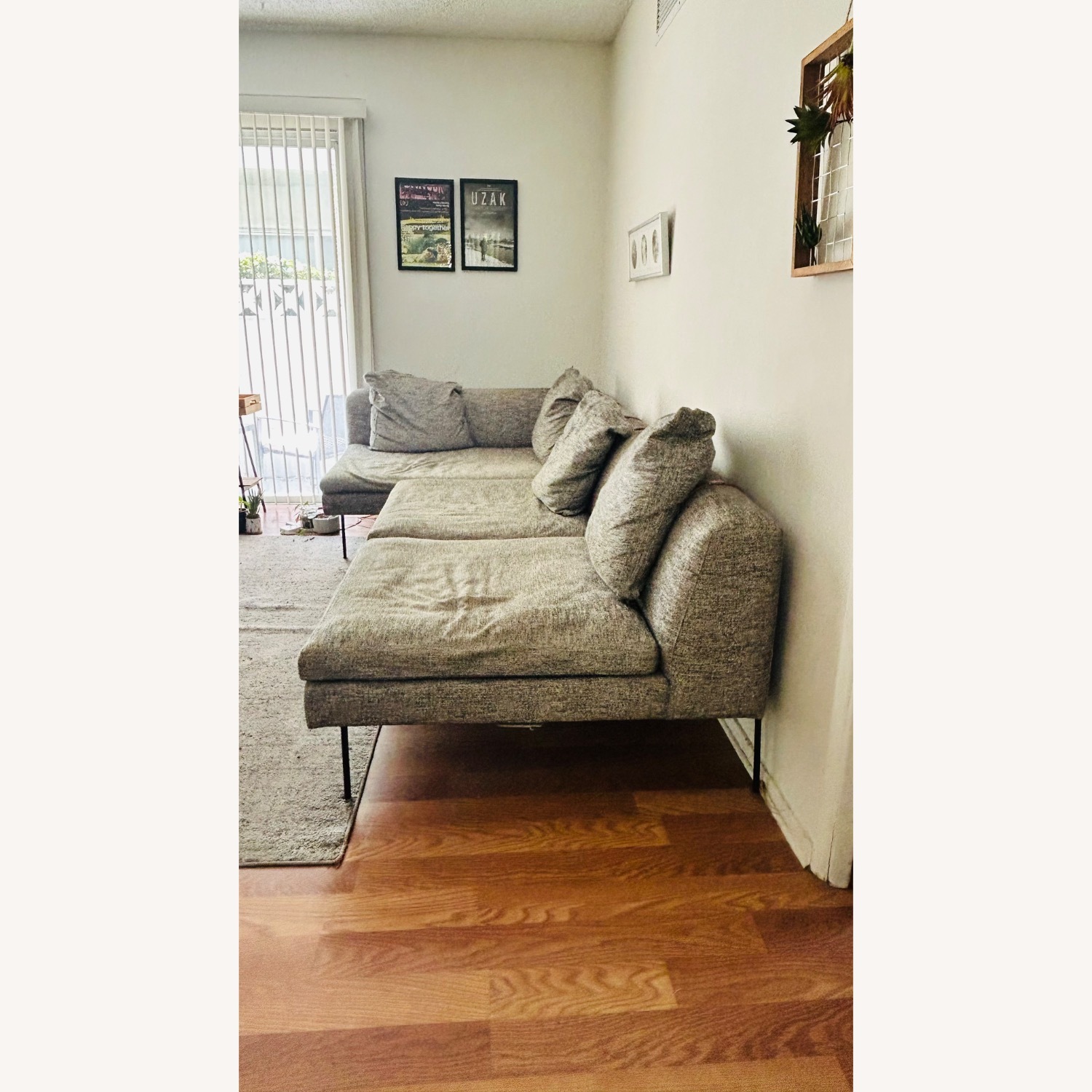 Croft House Bronson Light Gray 3+ Piece Sectional - image-4