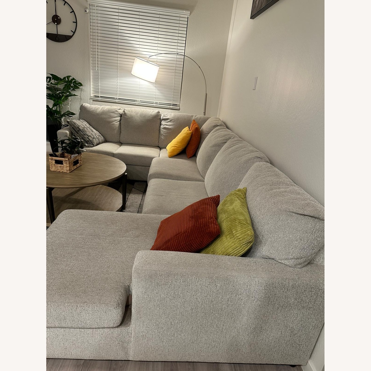 Light Gray 6-Seat Sectional Sofa with Chaise - image-3