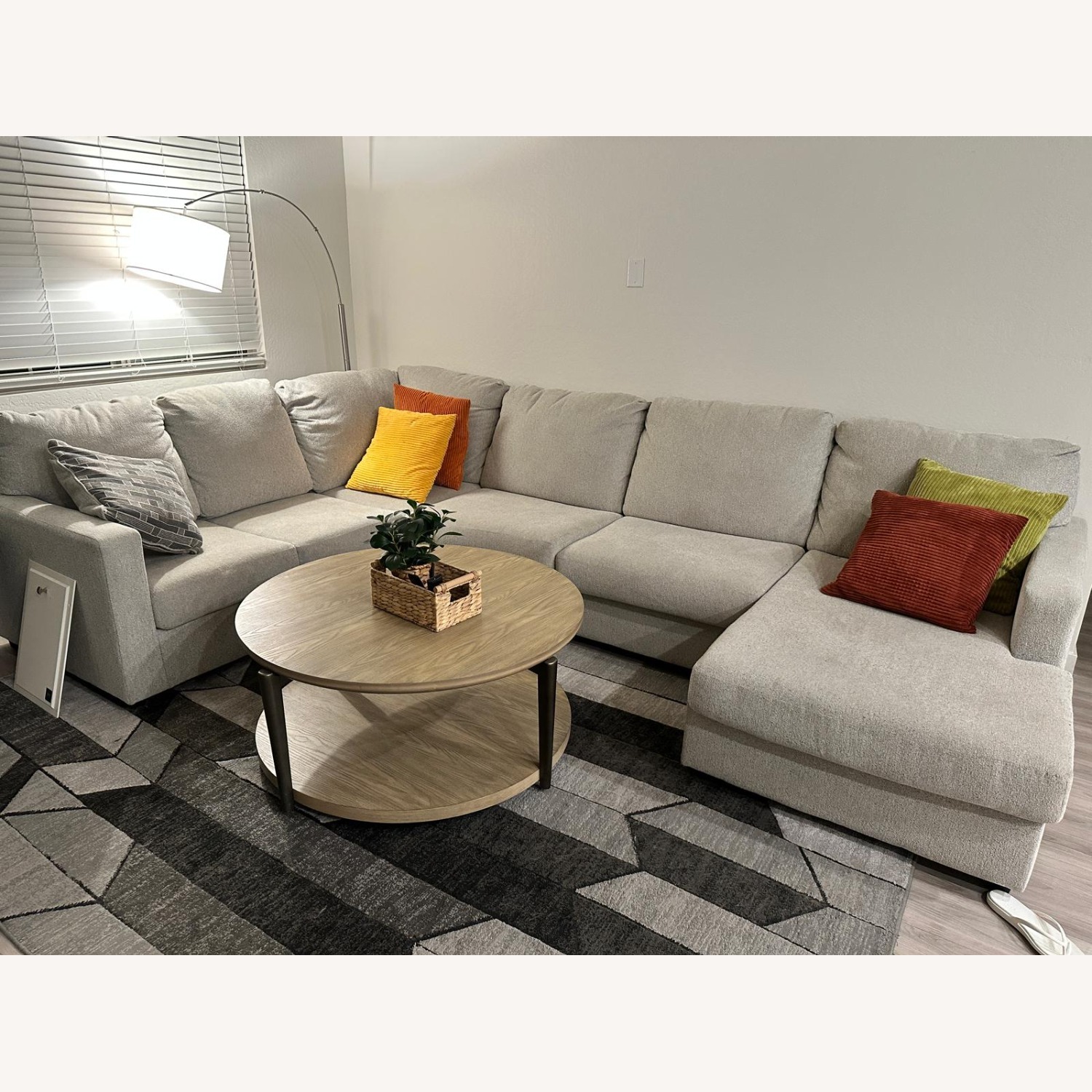 Light Gray 6-Seat Sectional Sofa with Chaise - image-2