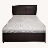 Trellington Sleigh Bed