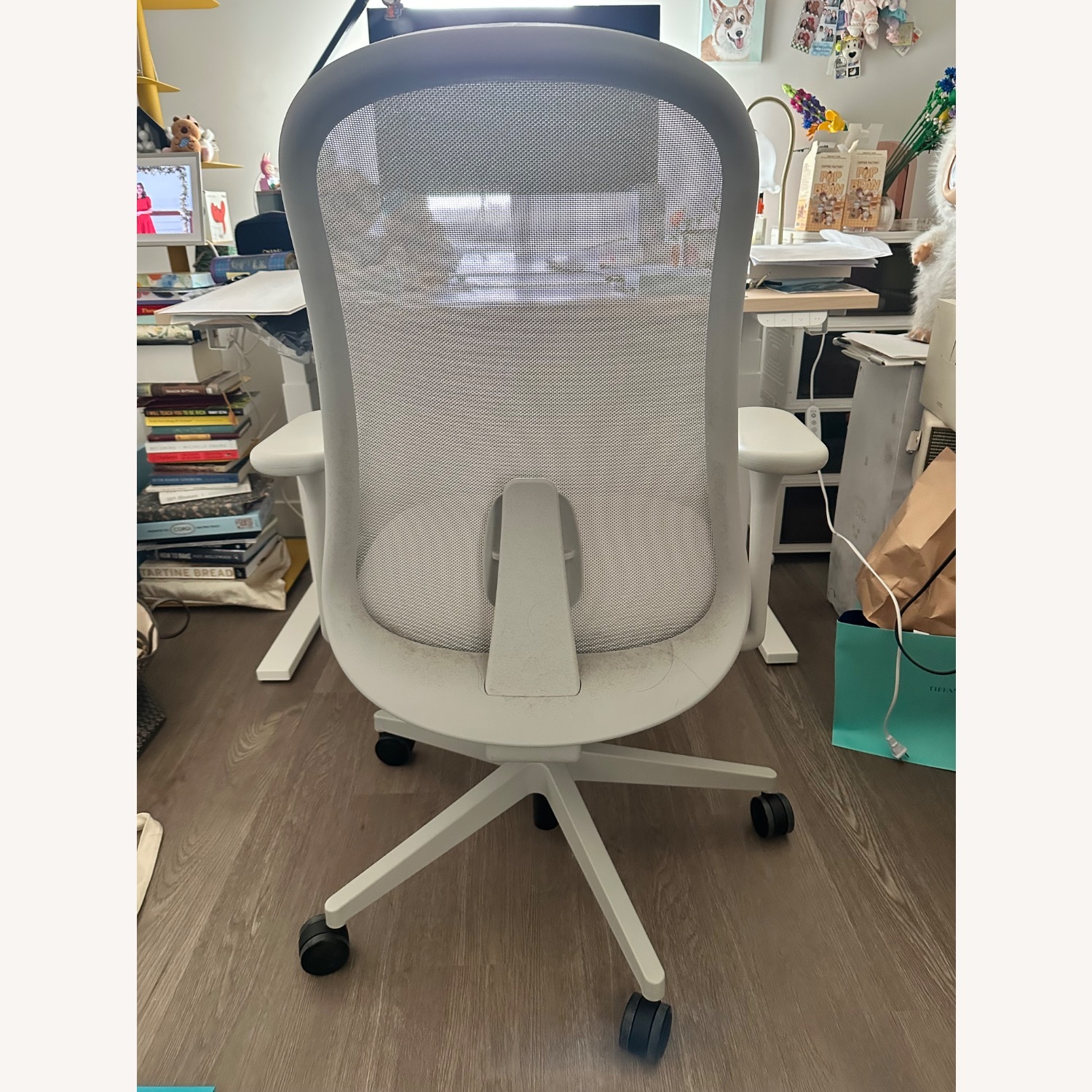Herman Miller Verus Light Gray Office Chair - image-3