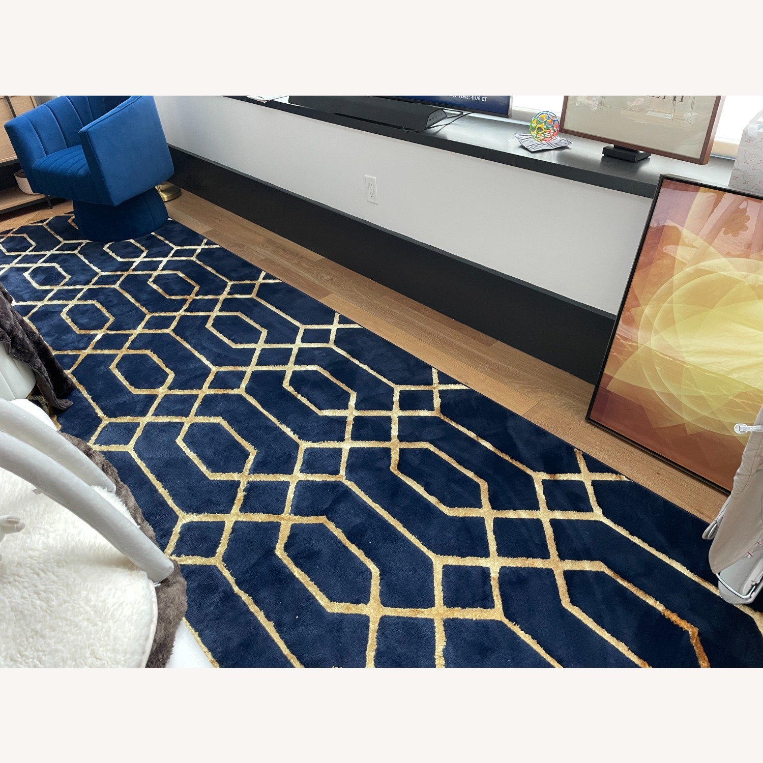 Unique Loom Marilyn Monroe Glam Collection Area Rug 10'x 14' 1' - image-3