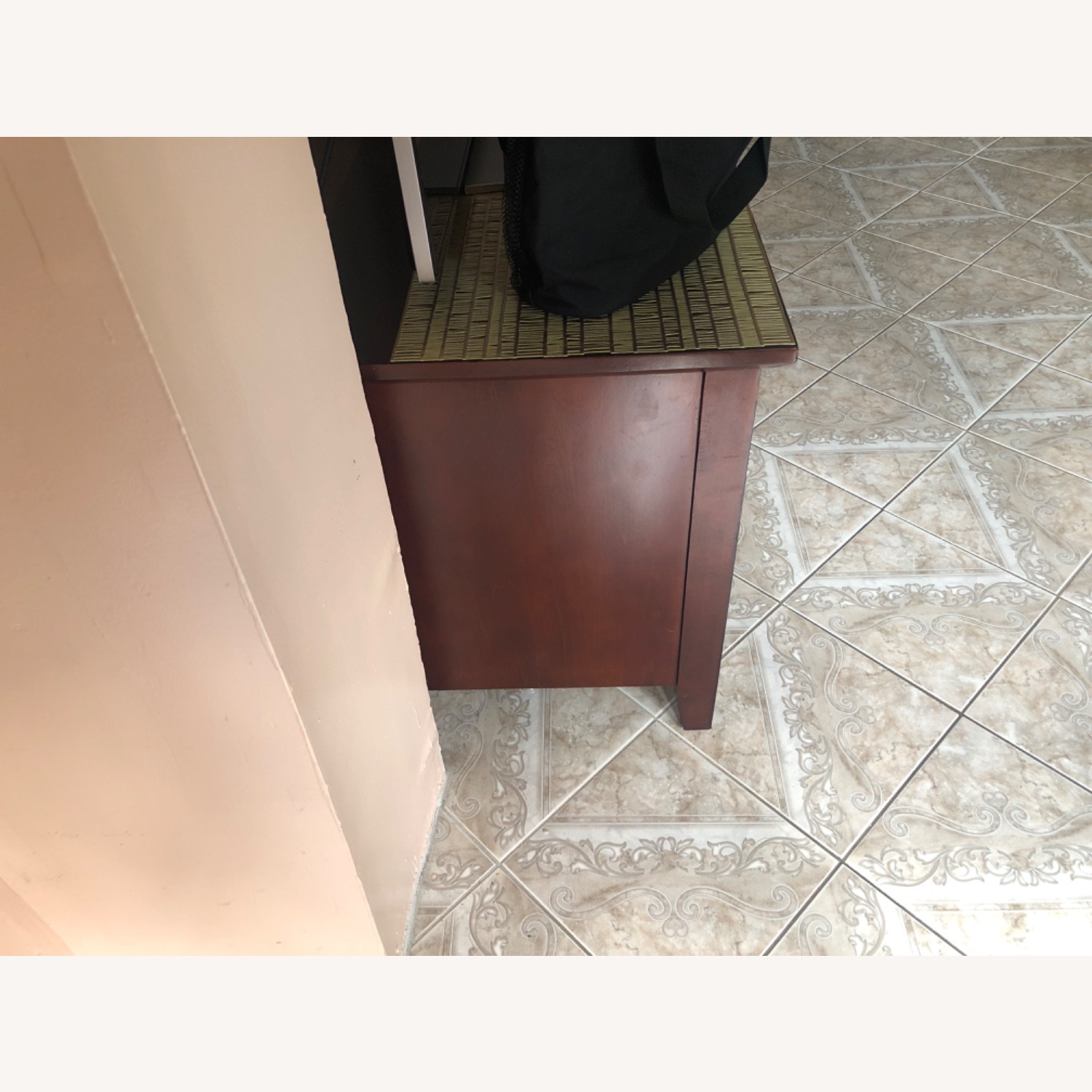 Console TV Stand in Dark cherry  - image-3
