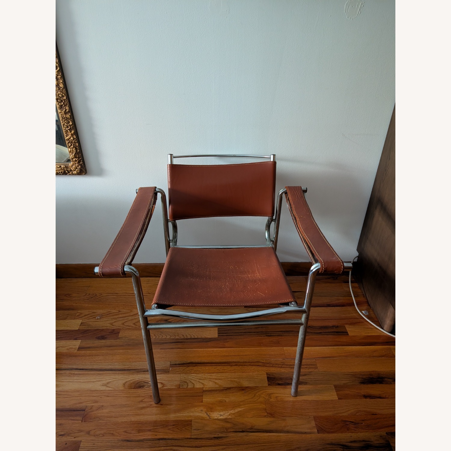 Vintage/Antique Dark Brown Accent Chair - image-2