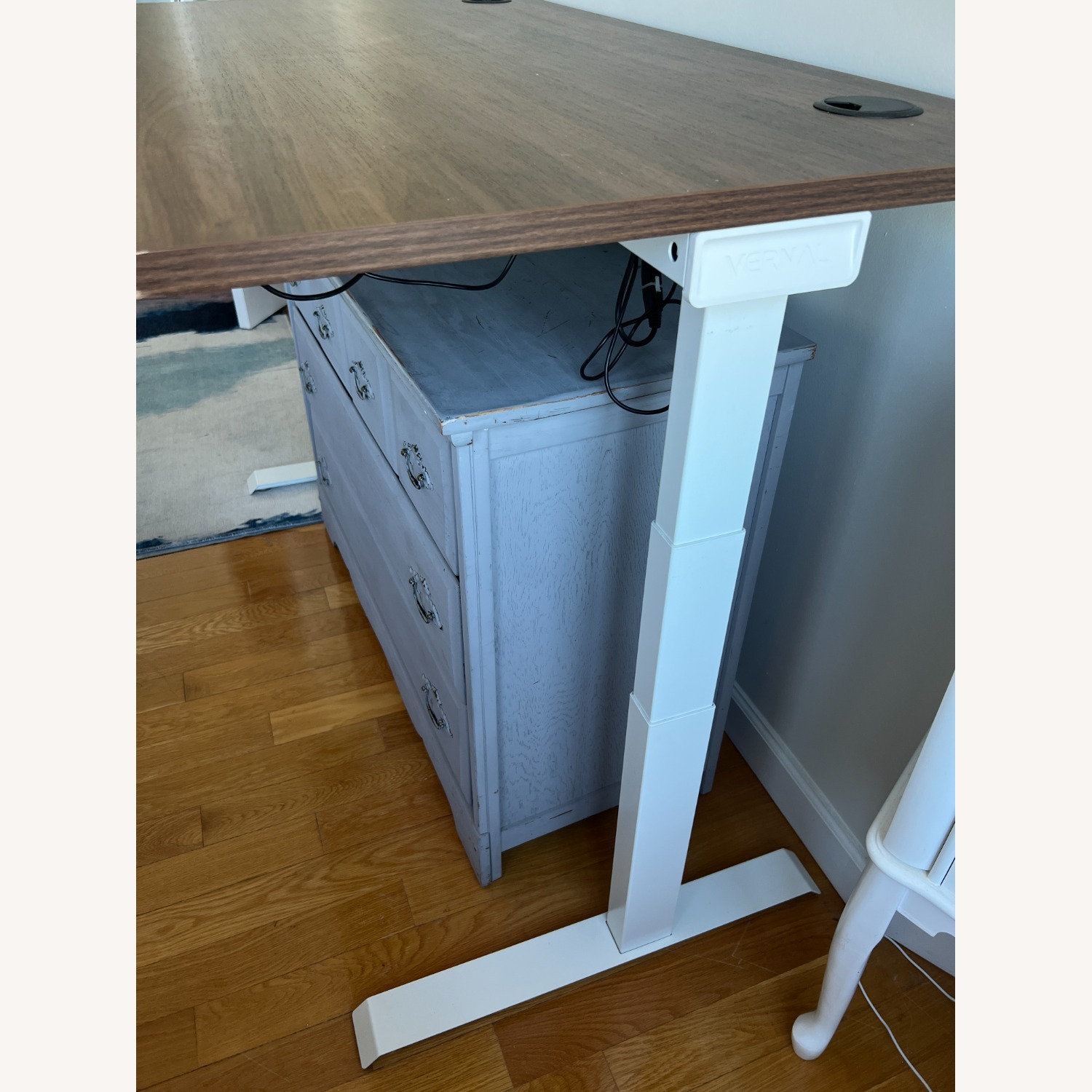 Vernal Motorized Sit-Stand Desk - image-4