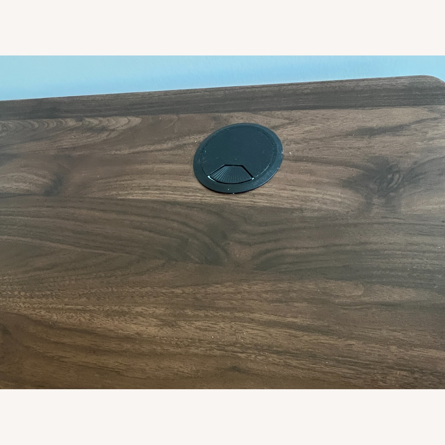 Vernal Motorized Sit-Stand Desk - image-9