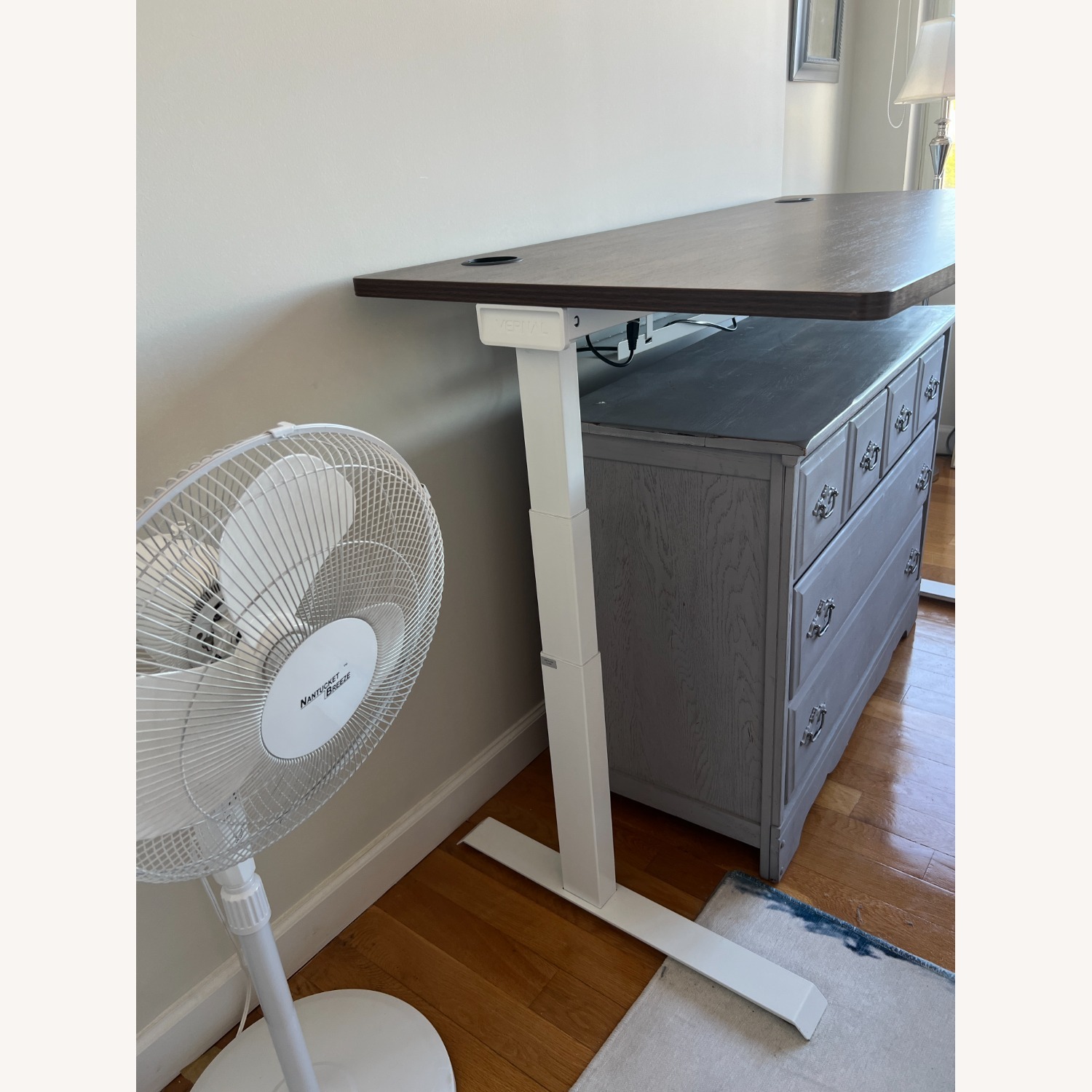 Vernal Motorized Sit-Stand Desk - image-8
