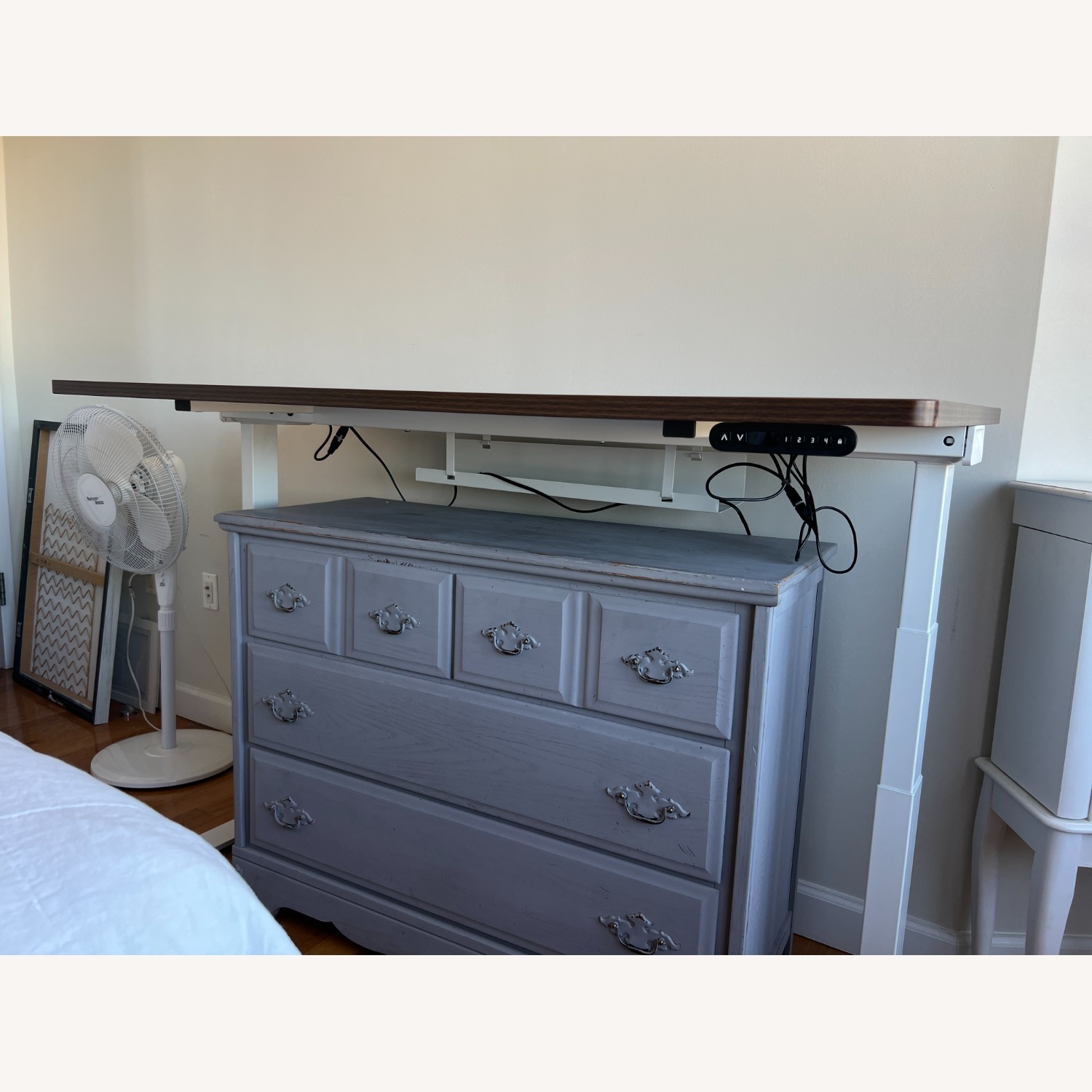 Vernal Motorized Sit-Stand Desk - image-3