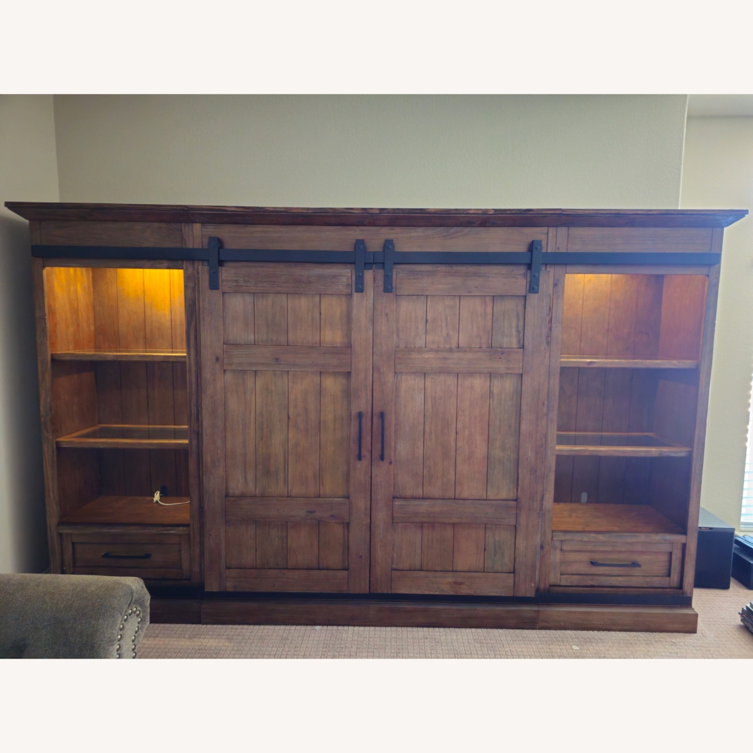 Hunts Point Collection Media Center - image-2