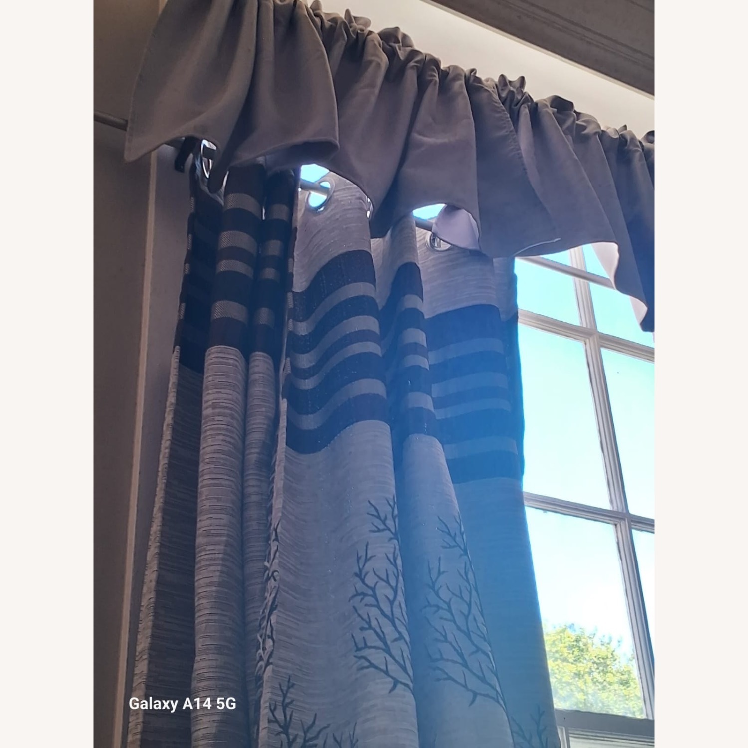 Heavy Jacquard Fabric Curtains - image-3