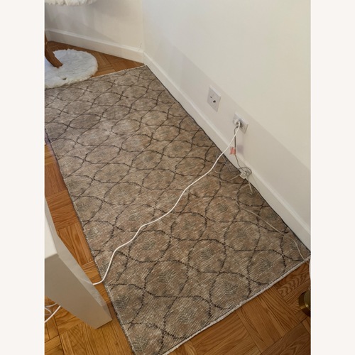 Used Vintage/Antique Green Small Rug 3' x 5' for sale on AptDeco