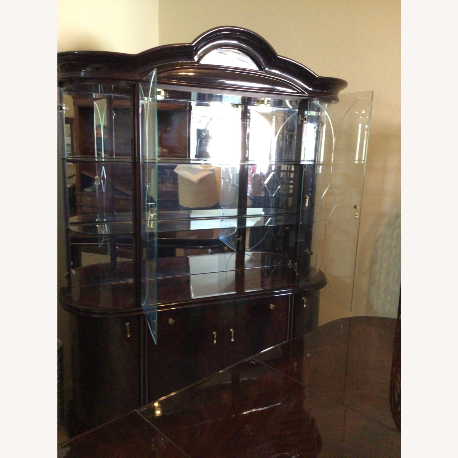 Vintage/Antique Dark Brown Sideboard - image-2