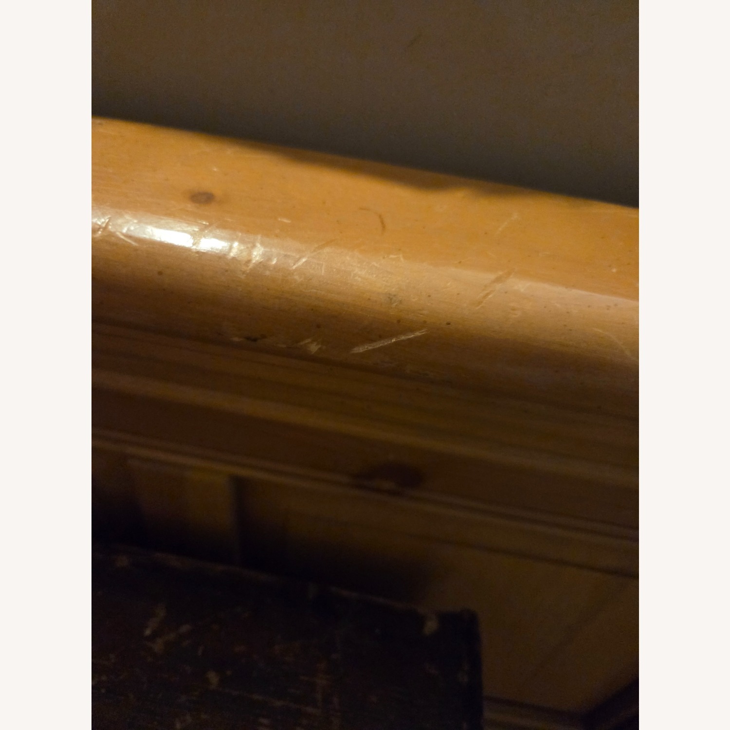 Pine Queen Bed - image-4