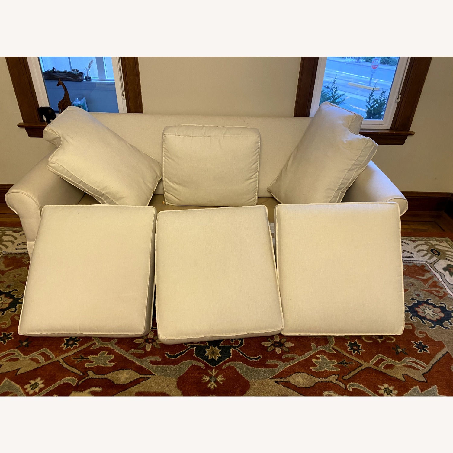 Bassett Suffolk Sofa 3 Seater - image-7